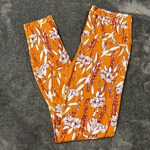 LAST CHANCE Gently Used Fabletics Leggings